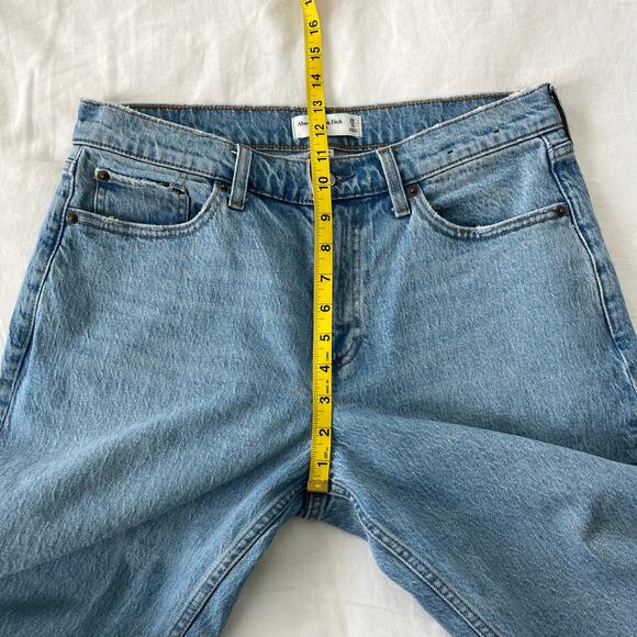 Abercrombie & Fitch The Baggy Low Rise Denim Jeans Size 28 / 6 Curve Love - Picture 8 of 13